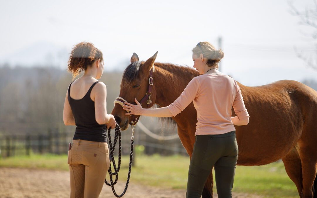 Ekiaga, Monitrice d&rsquo;équitation
